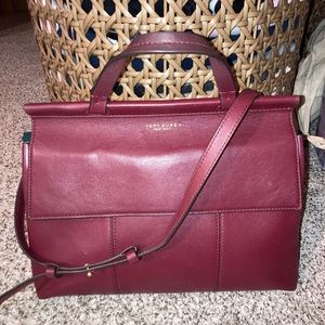 Red Tory Burch hand bag